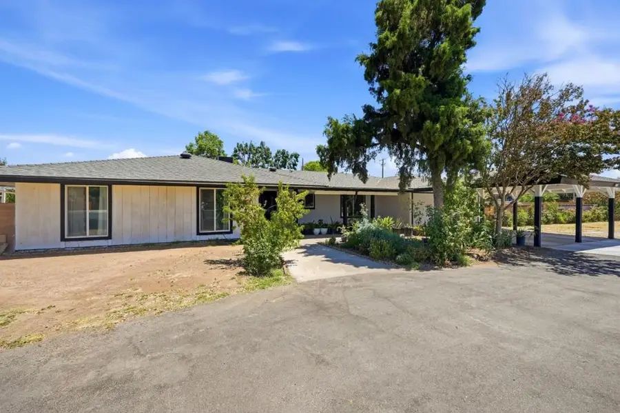 2520 N Temperance Avenue, Fresno, CA 93727 - #2