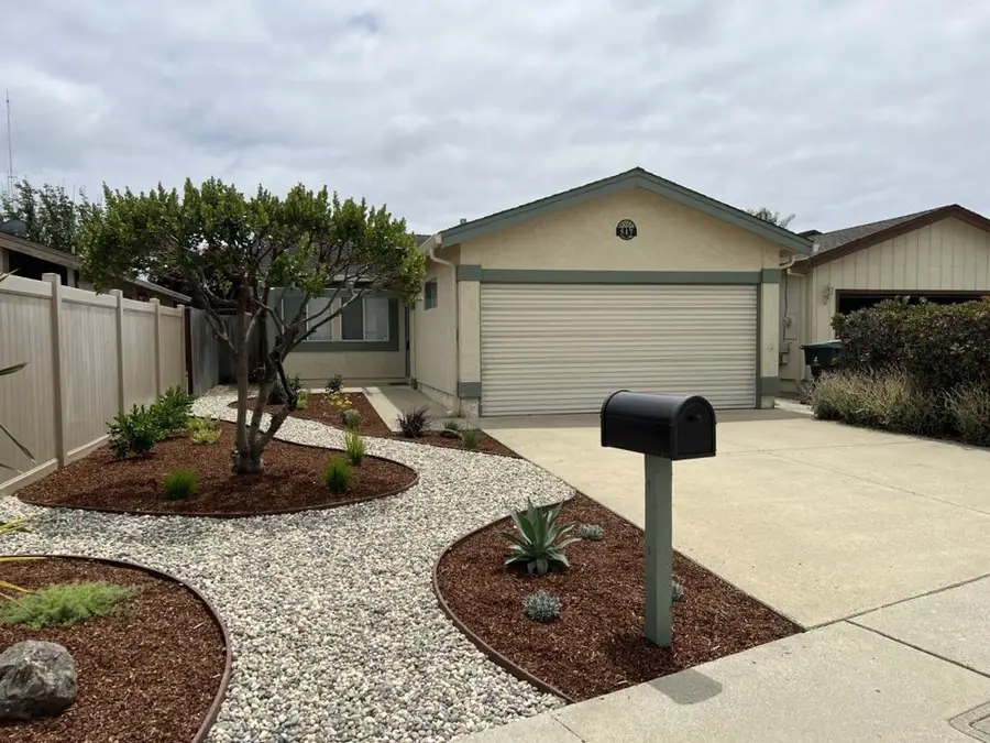 517 Vivienne Drive, Watsonville, CA 95076 - #2