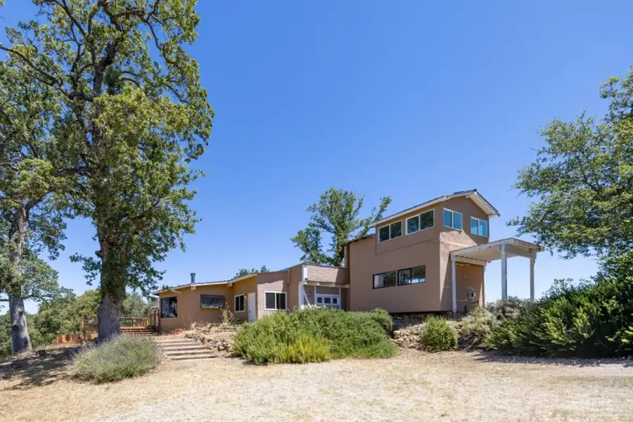 39700 Laurel Springs Road, Carmel Valley, CA 93924 - #2