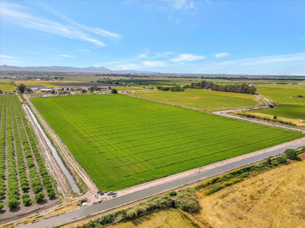11 Naglee Road, Tracy, CA 95304 - #1