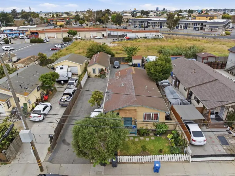 127 N Madeira Avenue, Salinas, CA 93905 - #2