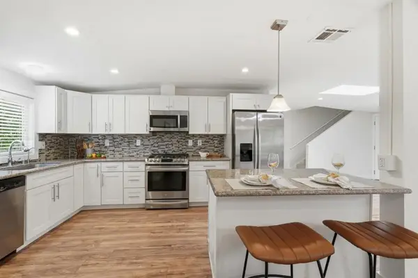 3318 Granada Avenue, Santa Clara, CA 95051