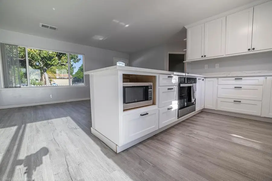 750 El Camino Paraiso, Hollister, CA 95023 - #2