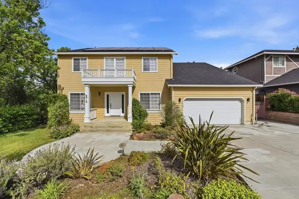 1129 Foxhurst Way, San Jose, CA 95120