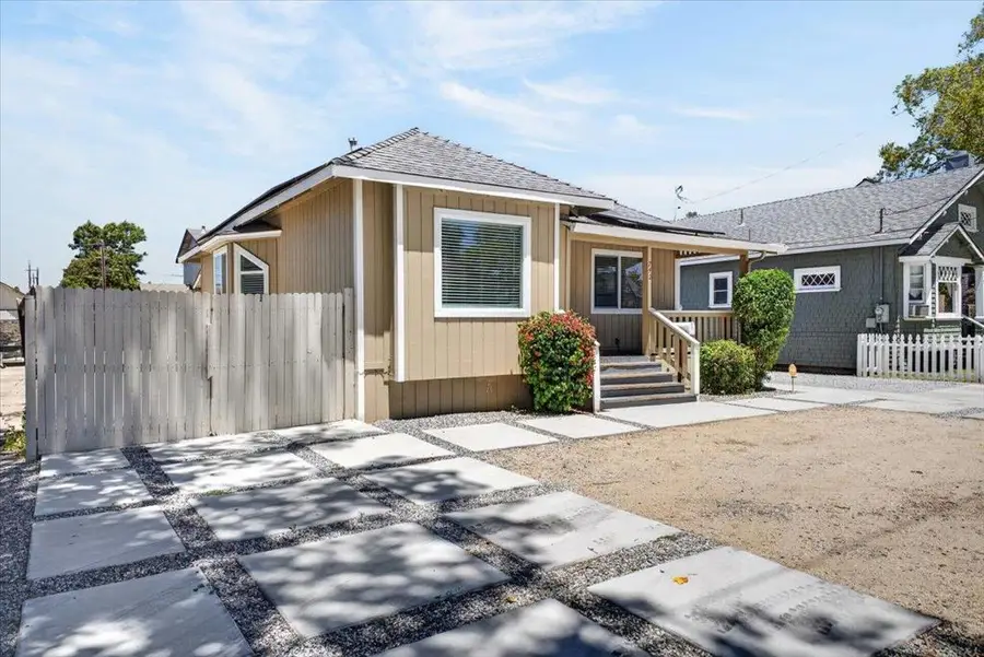 742 4th Street, Hollister, CA 95023 - #3