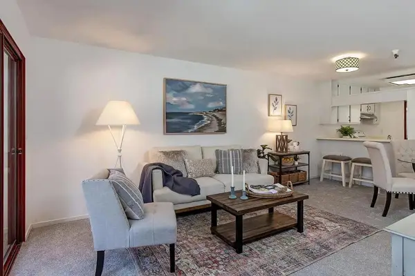 443 Alberto Way #B219, Los Gatos, CA 95032