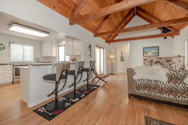 702 Beverly Avenue, Capitola, CA 95010