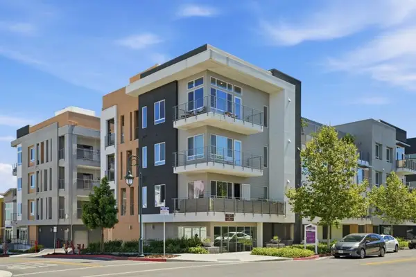 287 Llano De Los Robles Avenue #9, San Jose, CA 95136
