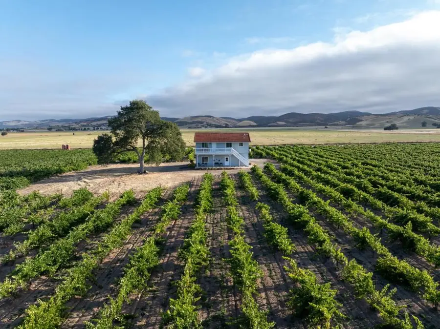 68277 Jolon Road, Bradley, CA 93426 - #2
