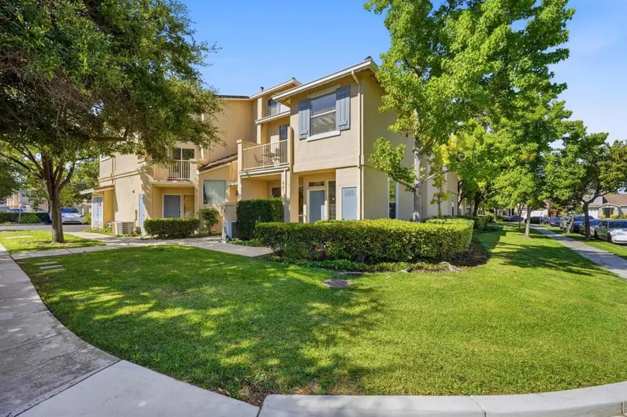 513 Manhattan Place, San Jose, CA 95136 - #2