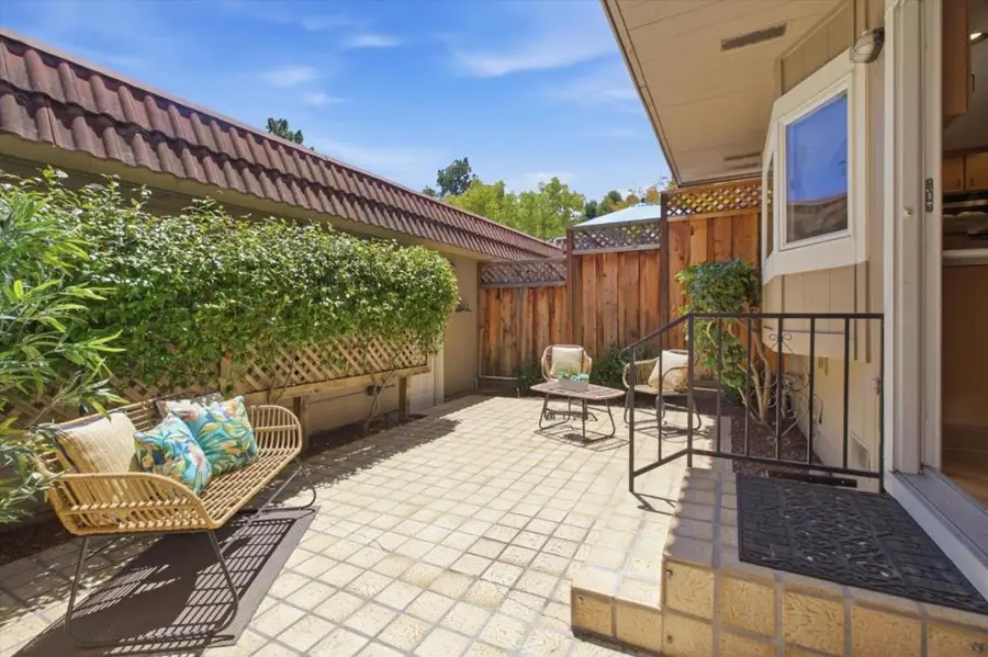 10043 Long Oak Lane, Cupertino, CA 95014 - #3