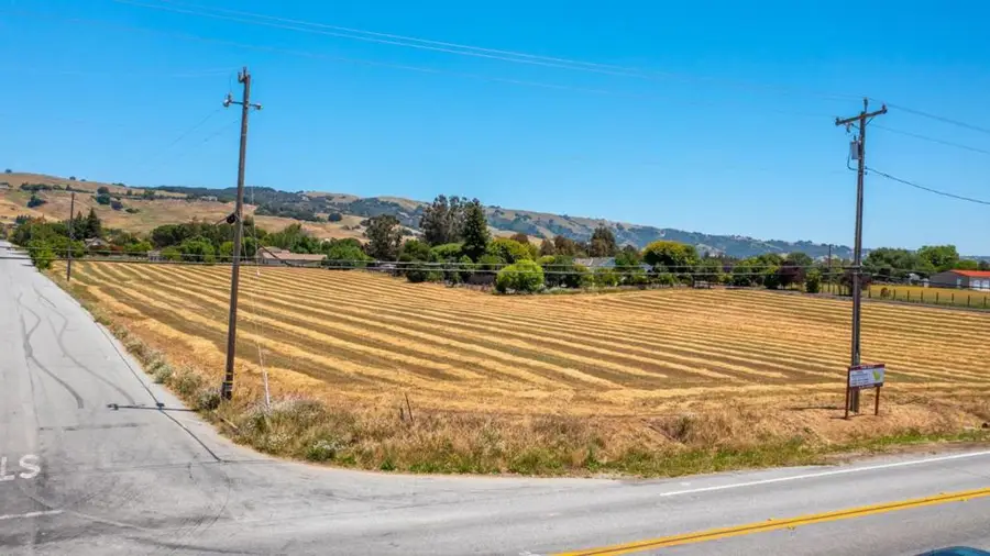 0 New Avenue, Gilroy, CA 95020 - #3