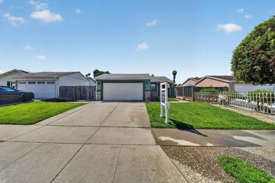 1892 Macduee Way, San Jose, CA 95121 - #2