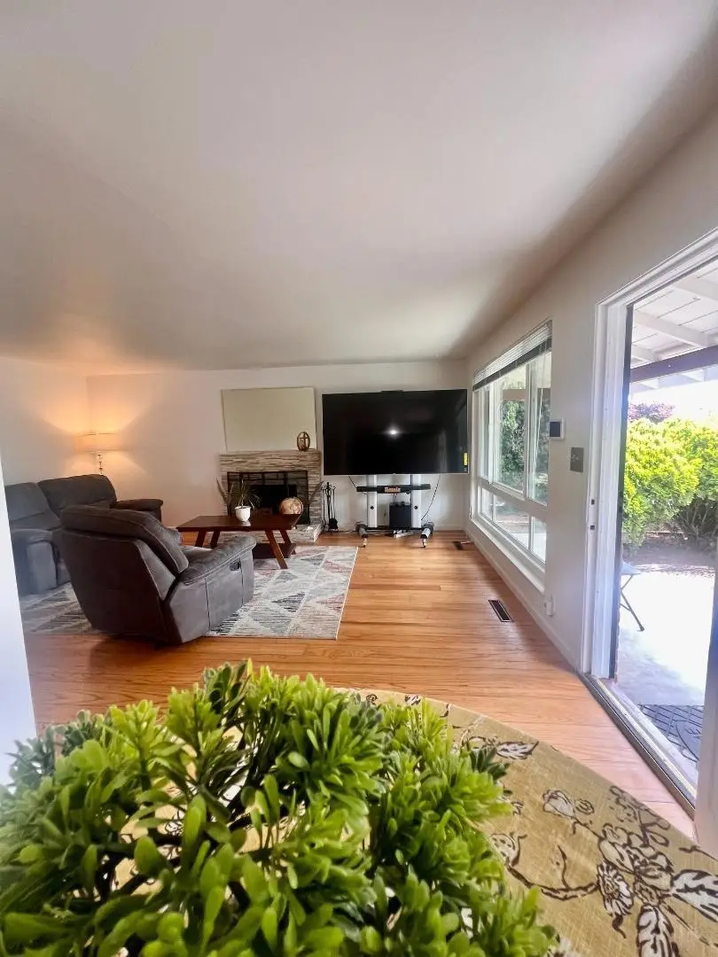 16158 Via Walter, San Lorenzo, CA 94580 - #3