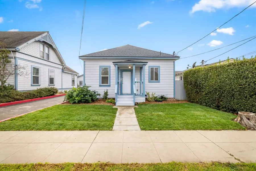 219 Lang Street, Salinas, CA 93901 - #2
