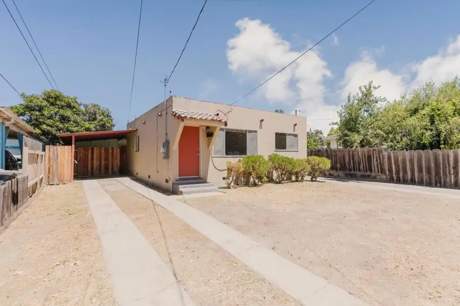 308 N Vanderhurst Avenue, King City, CA 93930 - #2