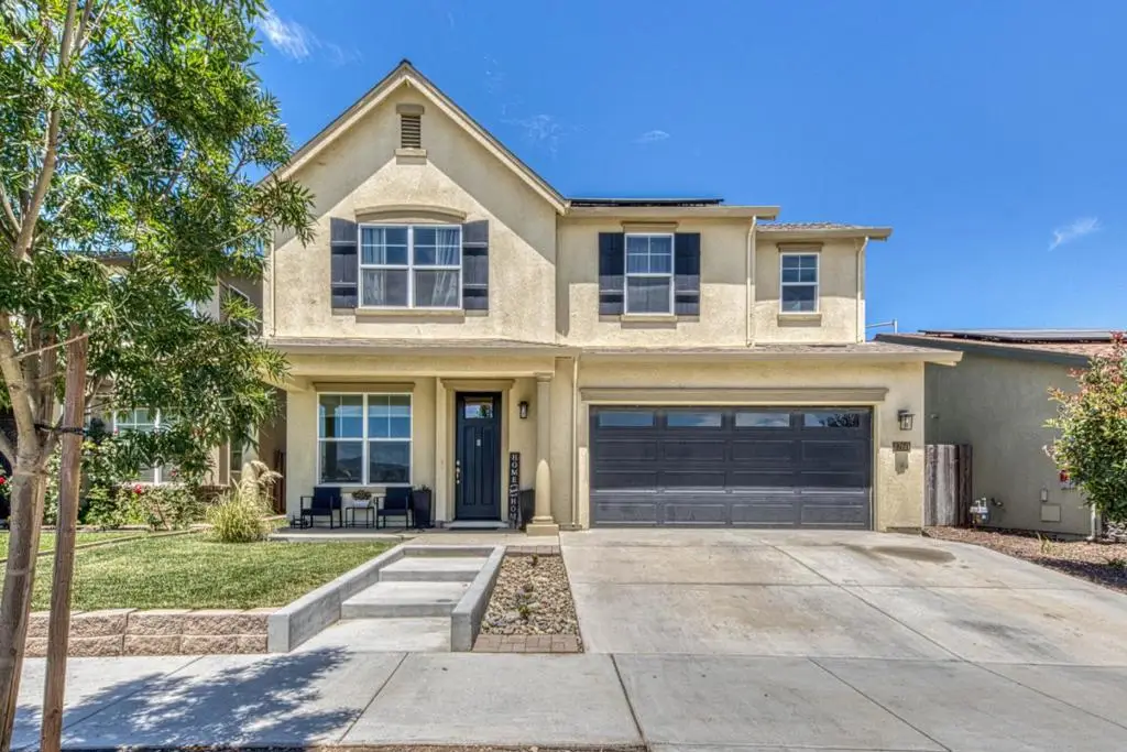 1260 Elm Avenue, Greenfield, CA 93927 - #1
