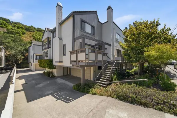 2411 Carlmont Drive #107, Belmont, CA 94002
