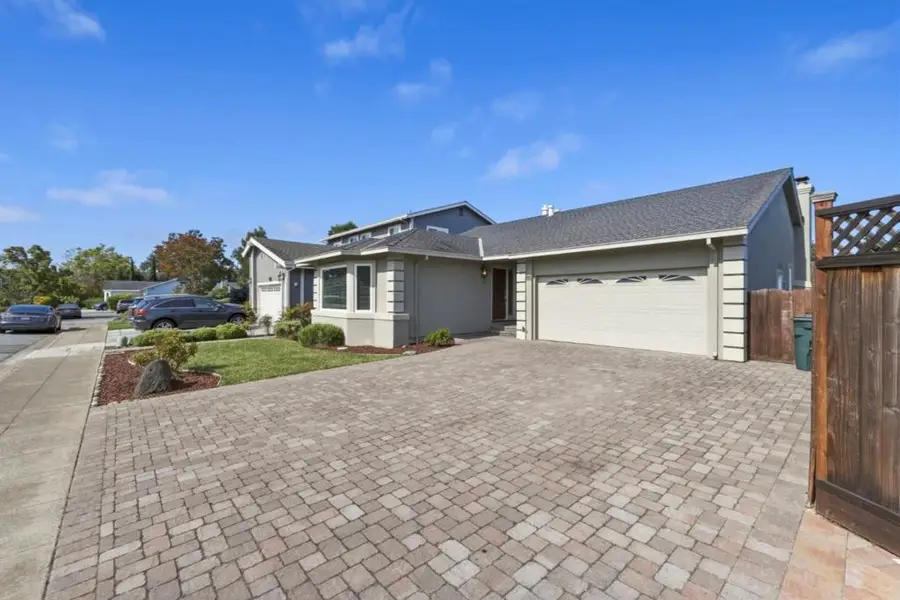 310 Mainsail Court, Foster City, CA 94404 - #3