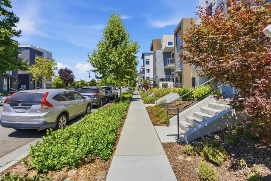 179 Llano De Los Robles Avenue #1, San Jose, CA 95136 - #2