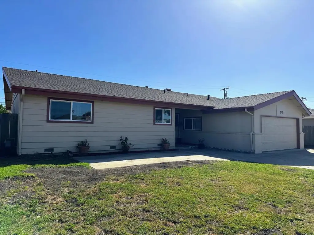 737 Saint Ann Drive, Salinas, CA 93901 - #1