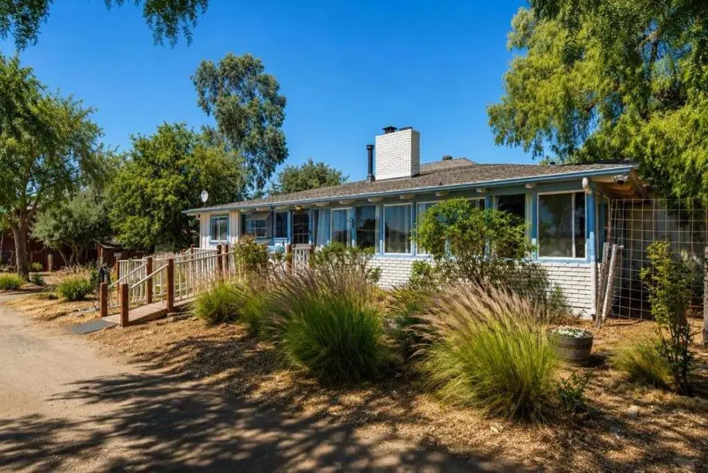 433 Mansfield Road, Hollister, CA 95023 - #1