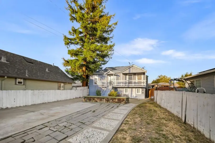 342344 Raymond Avenue, San Jose, CA 95128 - #3