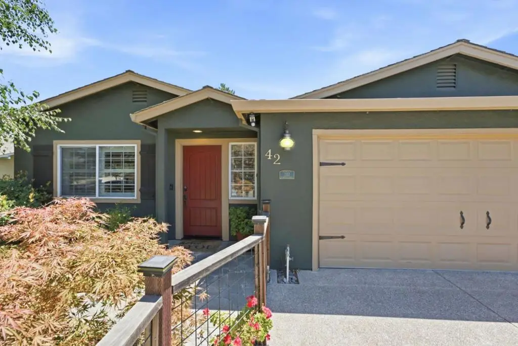 42 Avenida Espana, San Jose, CA 95139 - #1
