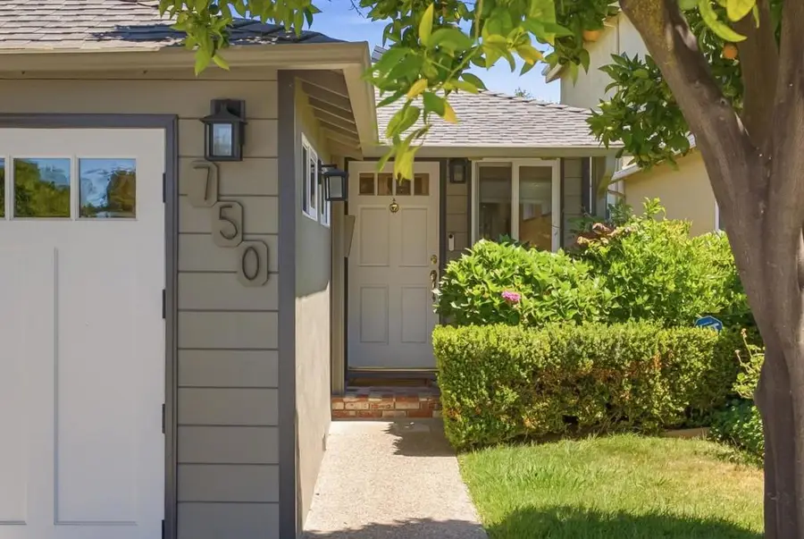 750 6th Avenue, Redwood City, CA 94063 - #2