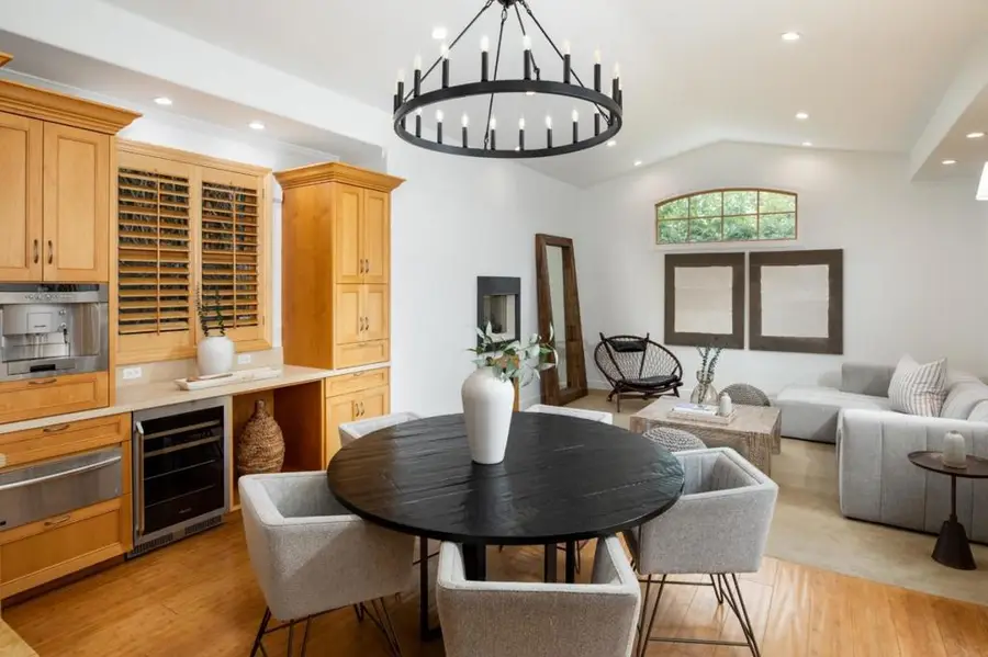2121 Creeden Way, Mountain View, CA 94040 - #2