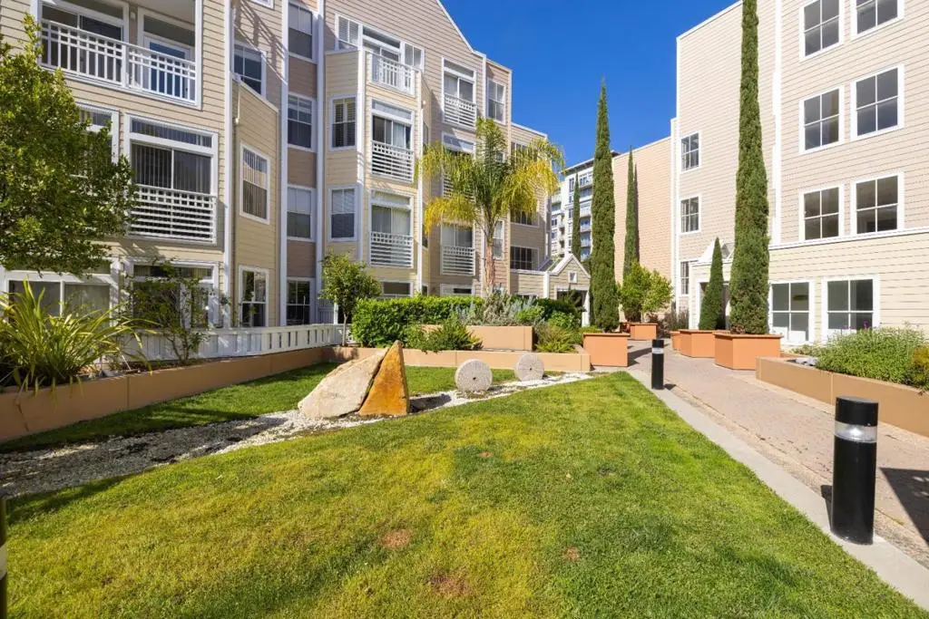 550 Ortega Avenue #A214, Mountain View, CA 94040 - #1
