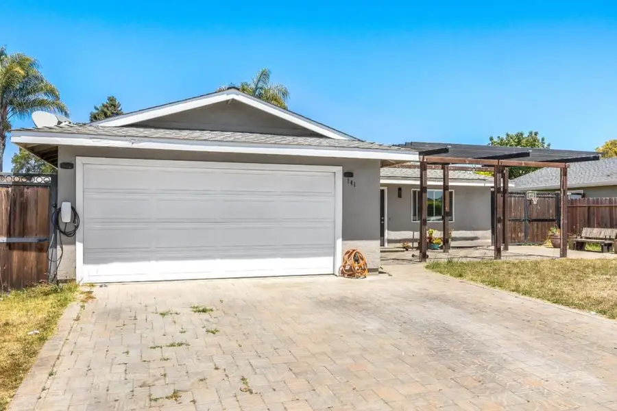 141 Trinity Avenue, Watsonville, CA 95076 - #3