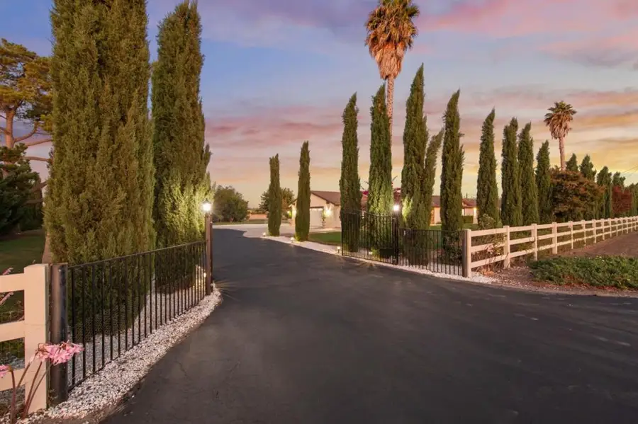 433 Briggs Road, Hollister, CA 95023 - #3