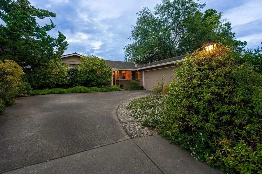 924 Kamsack Court, Sunnyvale, CA 94087 - #2