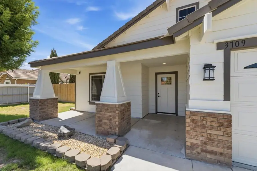 3709 Harris Road, Bakersfield, CA 93313 - #3