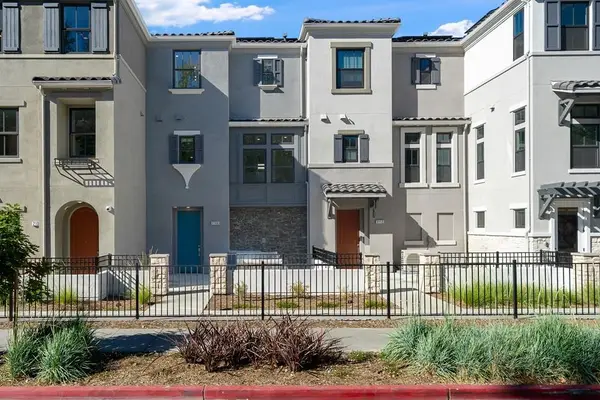 2112 Latham Street, Mountain View, CA 94040