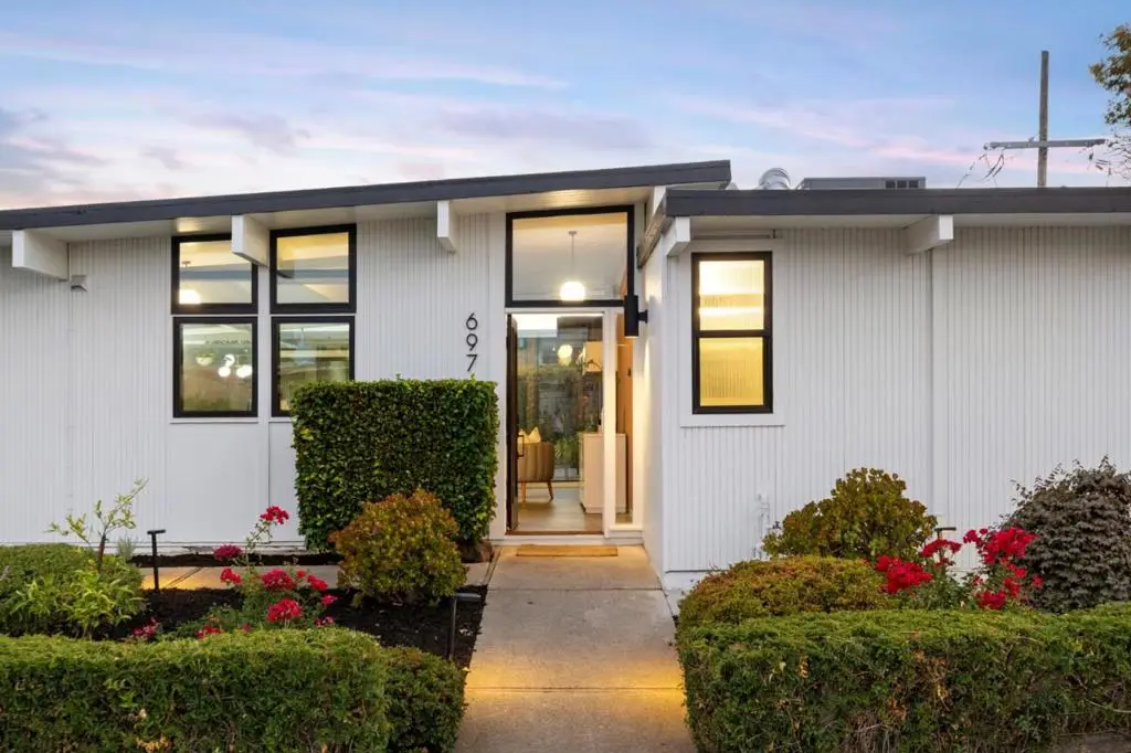 697 Vanessa Drive, San Mateo, CA 94402 - #1