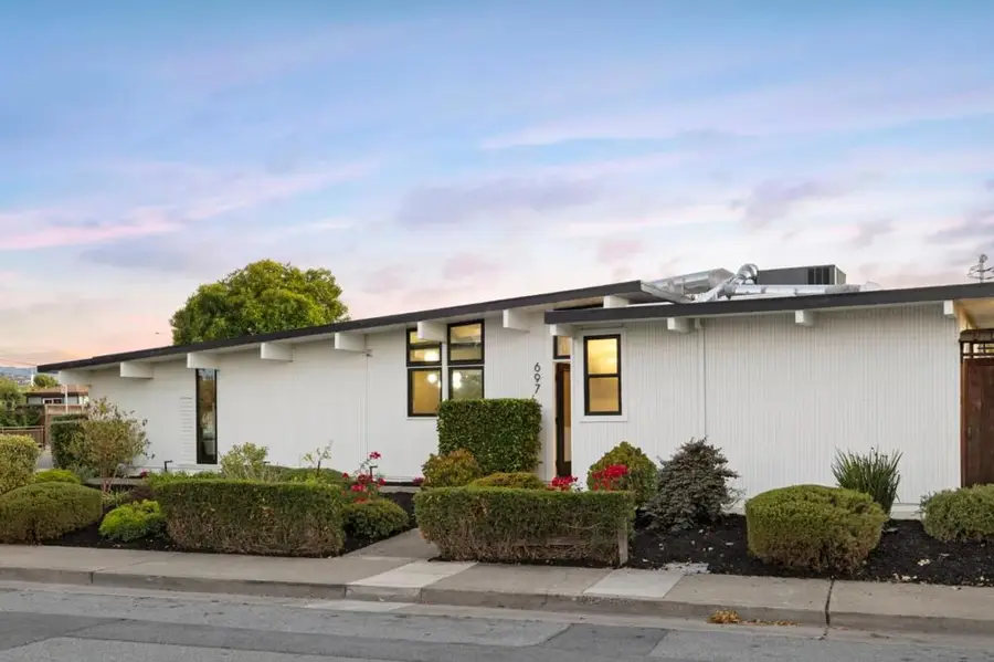 697 Vanessa Drive, San Mateo, CA 94402 - #2