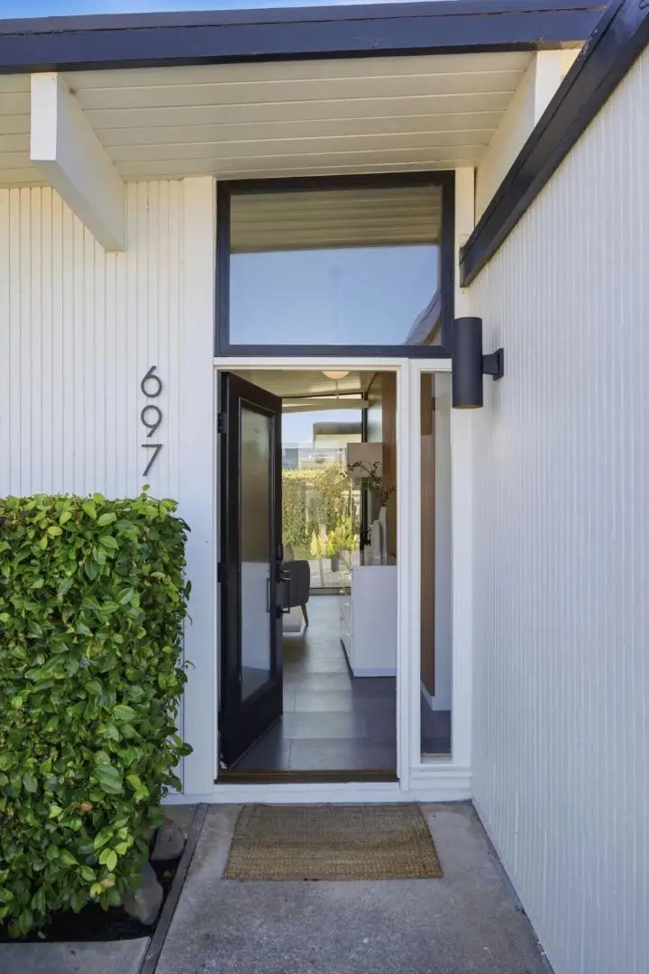 697 Vanessa Drive, San Mateo, CA 94402 - #3