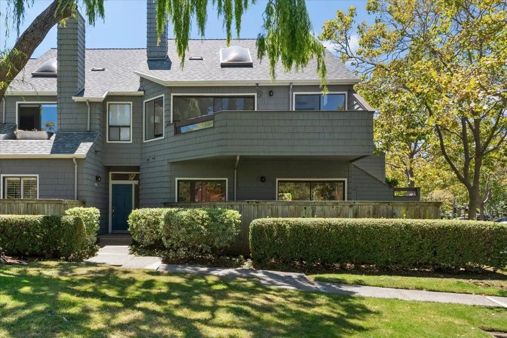 913 Shoreline Drive, San Mateo, CA 94404 - #1