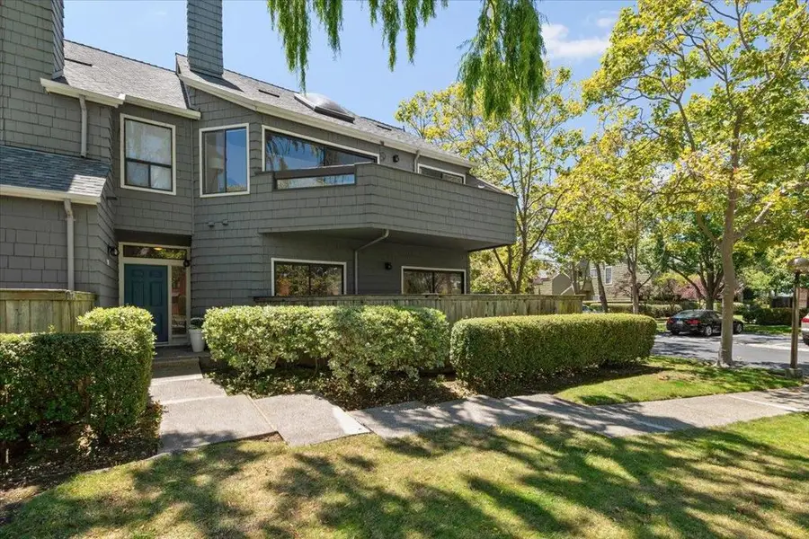 913 Shoreline Drive, San Mateo, CA 94404 - #3
