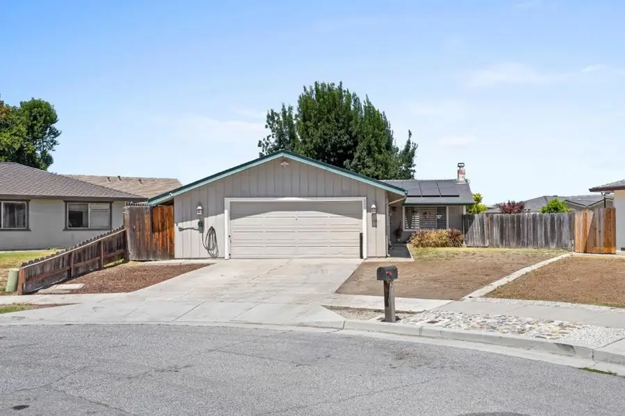 930 Apple Court, Hollister, CA 95023 - #2