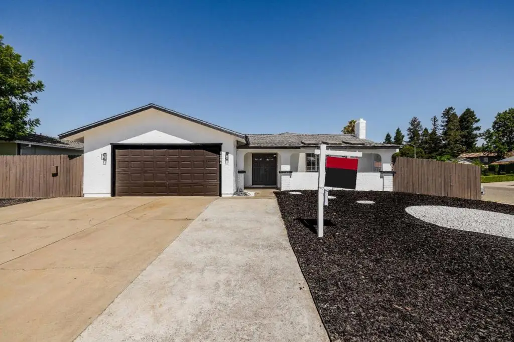 7244 Hayward Drive, Sacramento, CA 95828 - #1