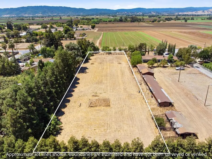 0 New Avenue, Gilroy, CA 95020 - #3
