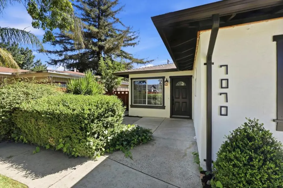 7070 Hanna Street, Gilroy, CA 95020 - #3