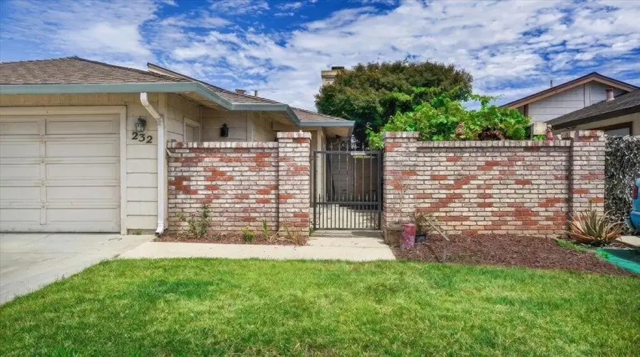 232 W Alvin Drive, Salinas, CA 93906 - #3