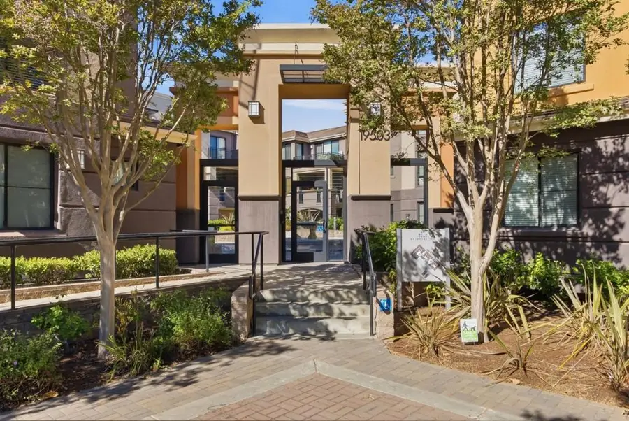 19503 Stevens Creek Boulevard #320, Cupertino, CA 95014 - #2
