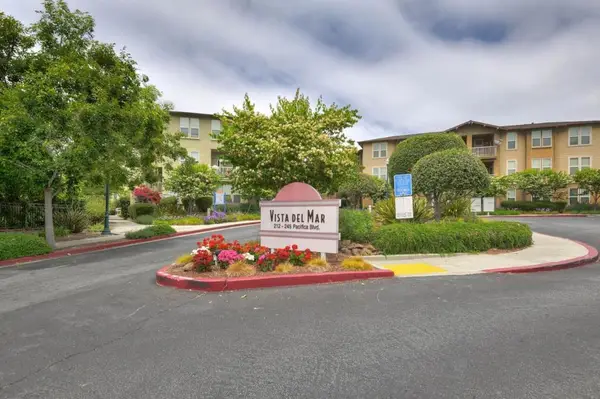 241 Pacifica Boulevard #203, Watsonville, CA 95076