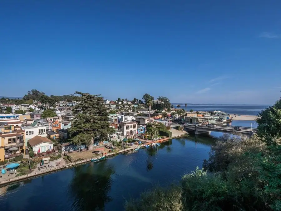 431 Capitola Avenue, Capitola, CA 95010 - #2