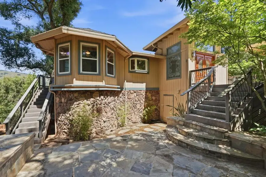 17488 Holiday Drive, Morgan Hill, CA 95037 - #2
